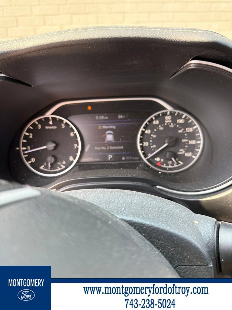 Used 2016 Nissan Maxima 3.5 SV FWD image 1