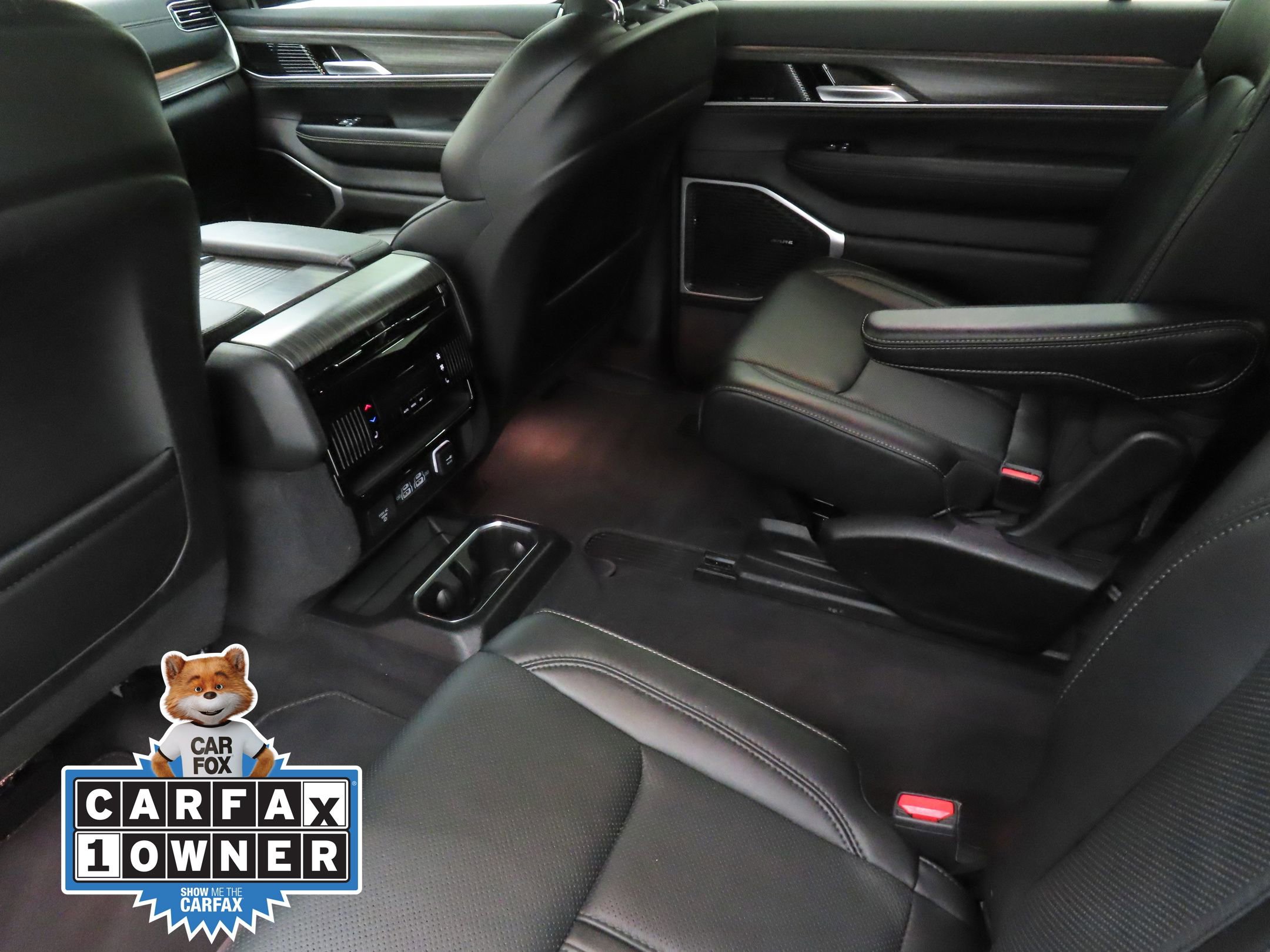 Used 2024 Jeep Wagoneer Series III image 21