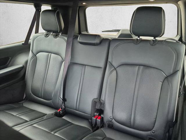 Used 2024 Jeep Grand Wagoneer L Series II w/ Quick Order Packagew 28T AWD/4WD image 21