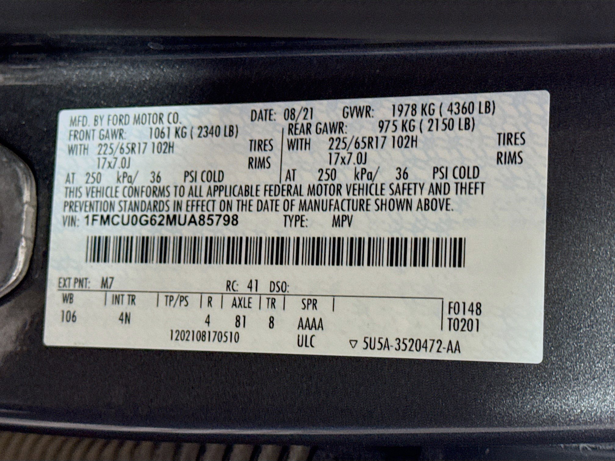 Used 2021 Ford Escape SE w/ Cold Weather Package image 40