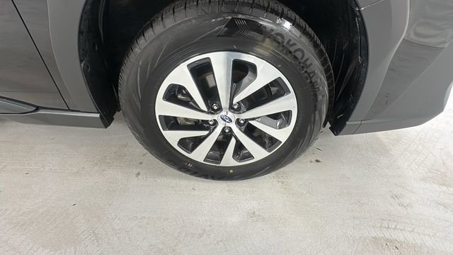 Certified 2025 Subaru Outback Premium image 10