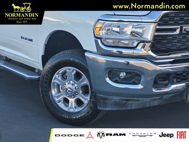 Used 2024 RAM 2500 Big Horn w/ Protection Group AWD/4WD image 3