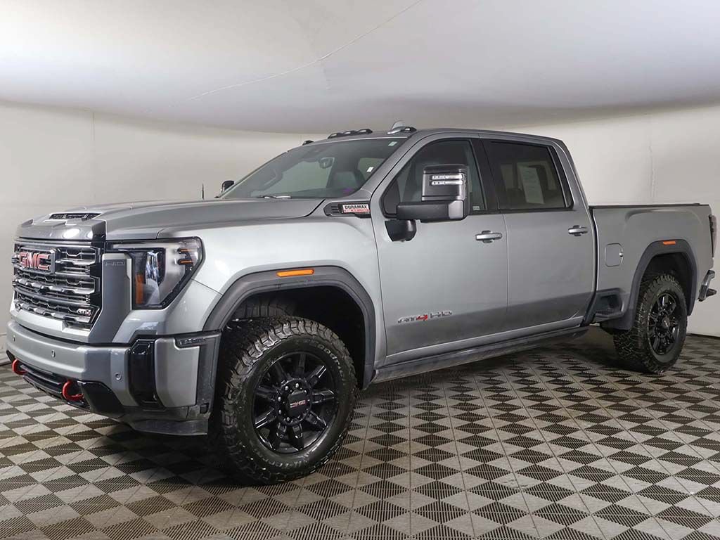 Used 2025 GMC Sierra 2500 AT4 w/ Technology Package AWD/4WD image 12