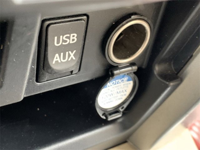 Used 2013 Toyota 4Runner Limited image 26