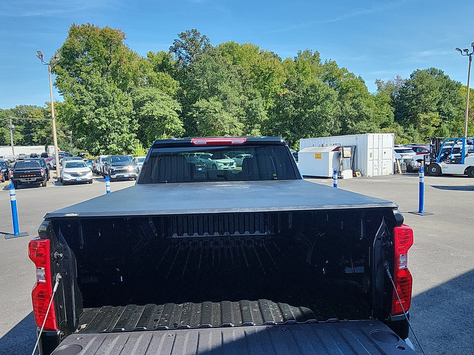 New 2026 Chevrolet Silverado 1500 Custom AWD/4WD image 25