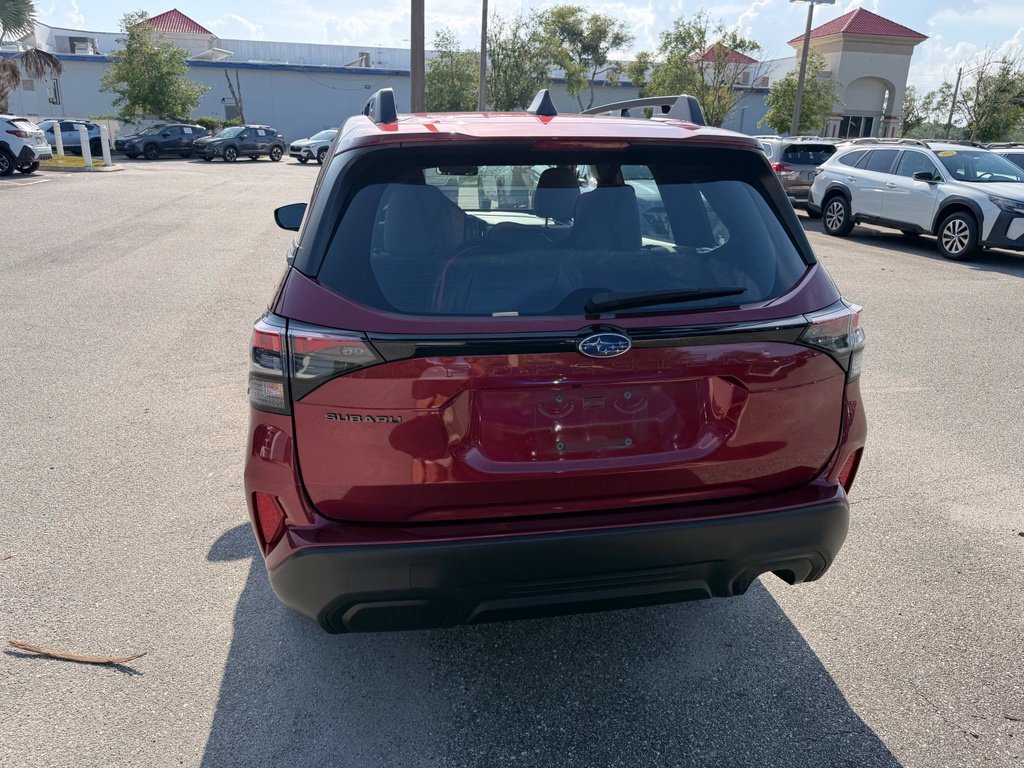 Used 2025 Subaru Forester AWD/4WD image 6