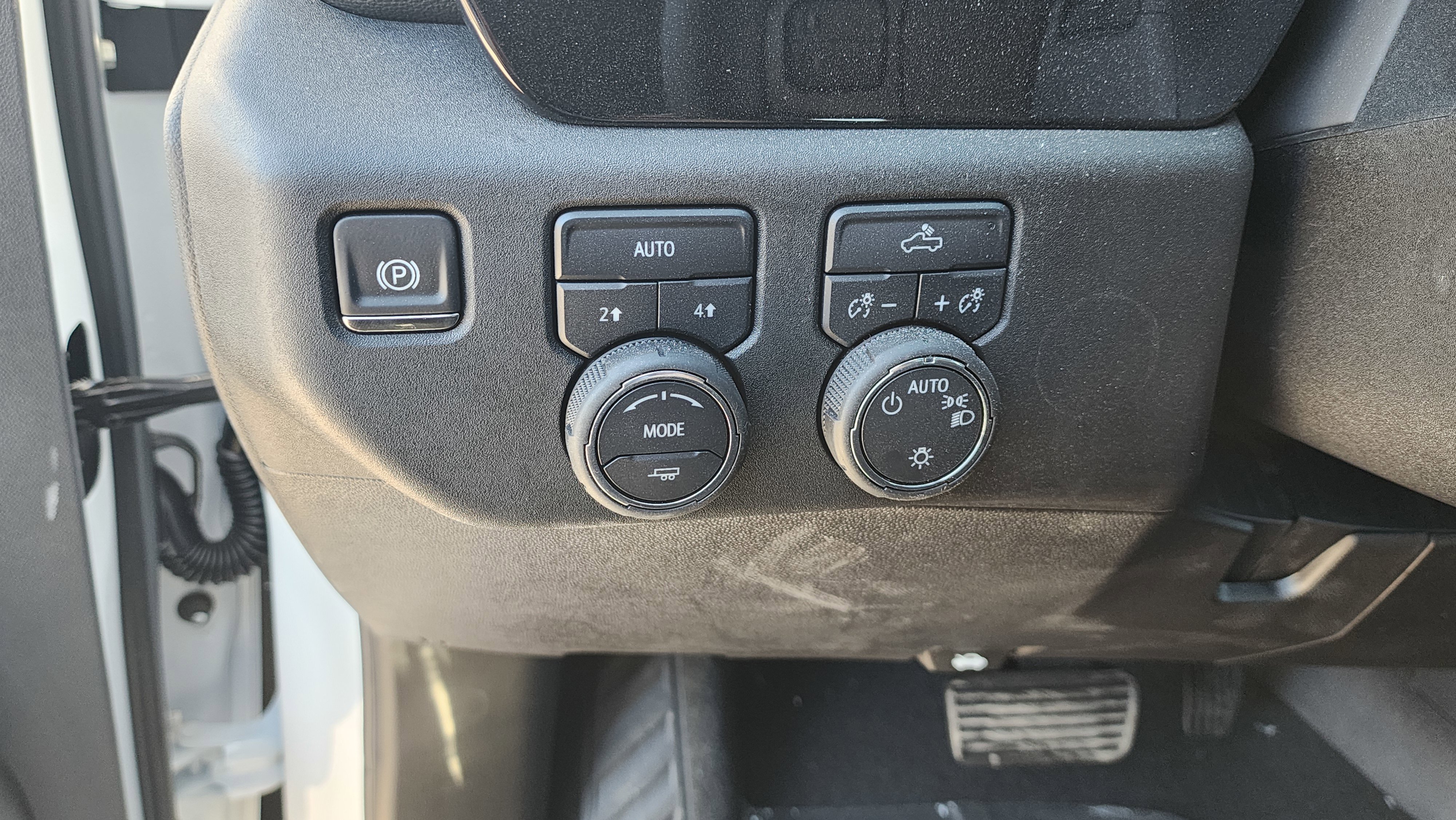 New 2026 Chevrolet Silverado 1500 LT image 13