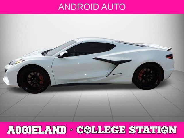 Used 2025 Chevrolet Corvette Z06 image 7