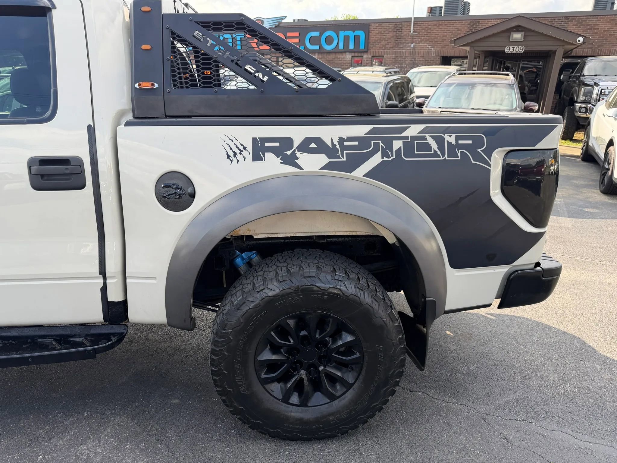 Used 2013 Ford F150 Raptor w/ Luxury Equipment Group AWD/4WD image 55