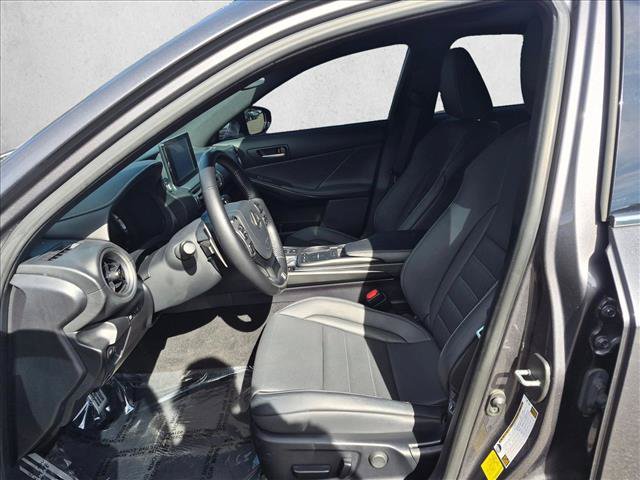 Used 2022 Lexus IS 350 F Sport w/ Accessory Package RWD image 10