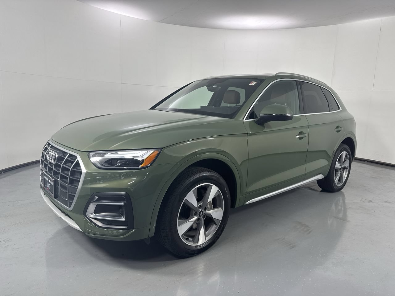 Used 2023 Audi Q5 2.0T Premium w/ Convenience Package AWD/4WD image 31