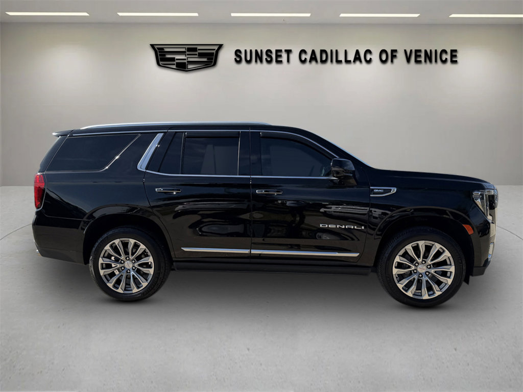 Used 2021 GMC Yukon Denali w/ Denali Premium Package image 2