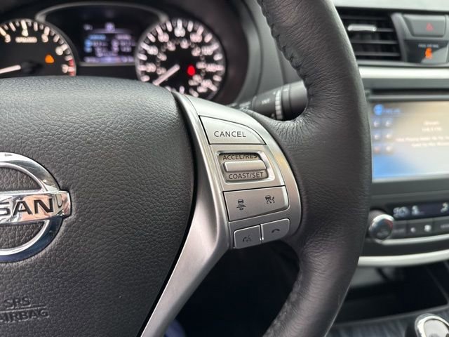 Used 2016 Nissan Altima 2.5 SL w/ 2.5 Technology w/LED Package image 14