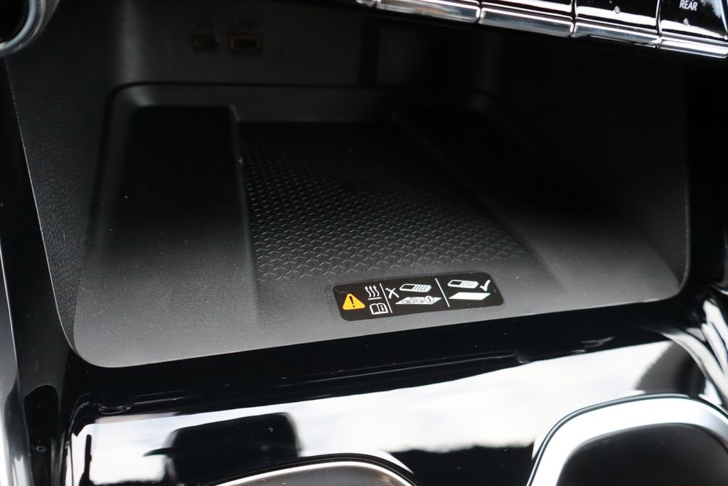 New 2026 Chevrolet Traverse LT w/ Midnight/Sport Edition image 15