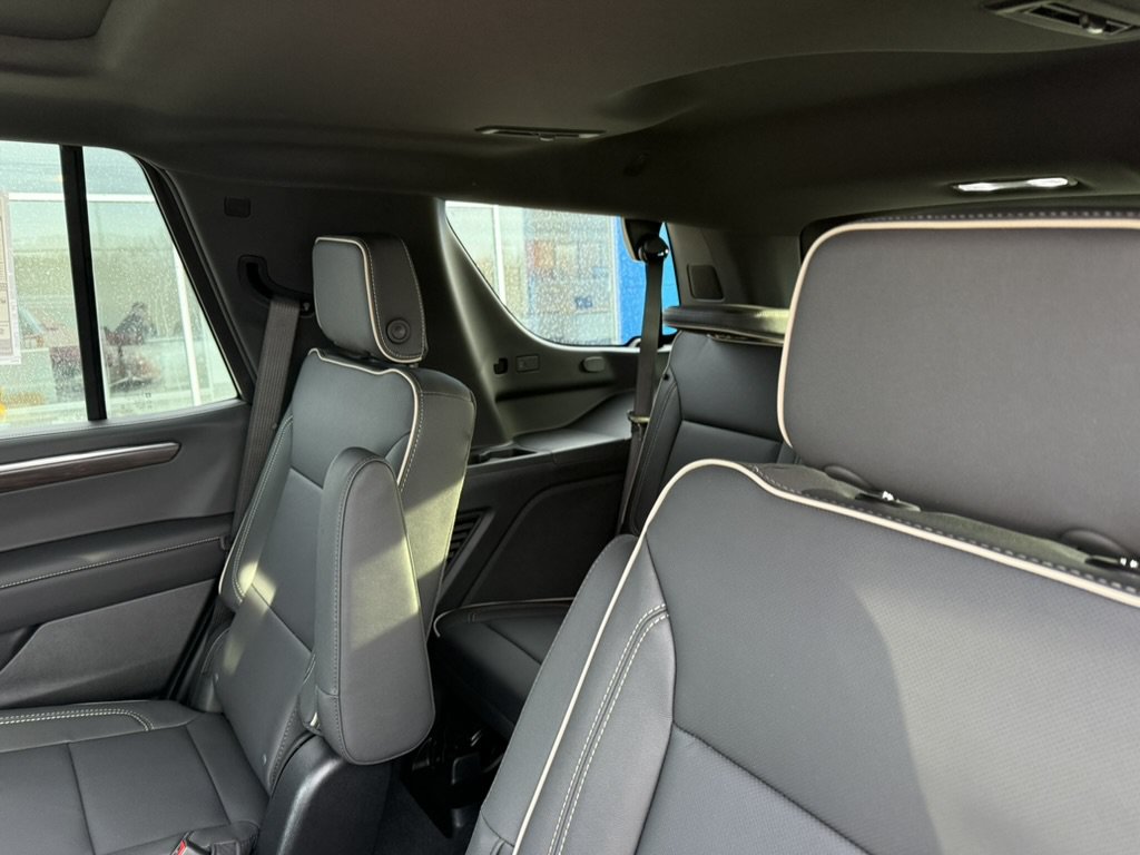 New 2026 Chevrolet Tahoe Premier w/ Sun And Tow Package AWD/4WD image 11
