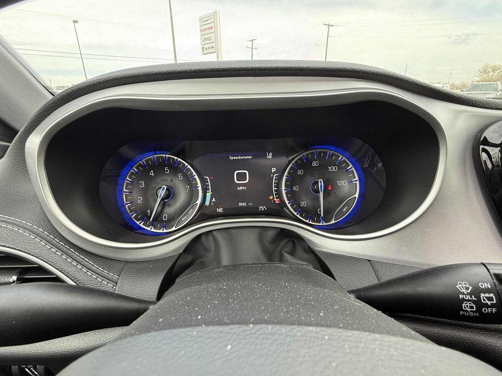 New 2024 Chrysler Pacifica Touring-L w/ S Appearance Package image 33