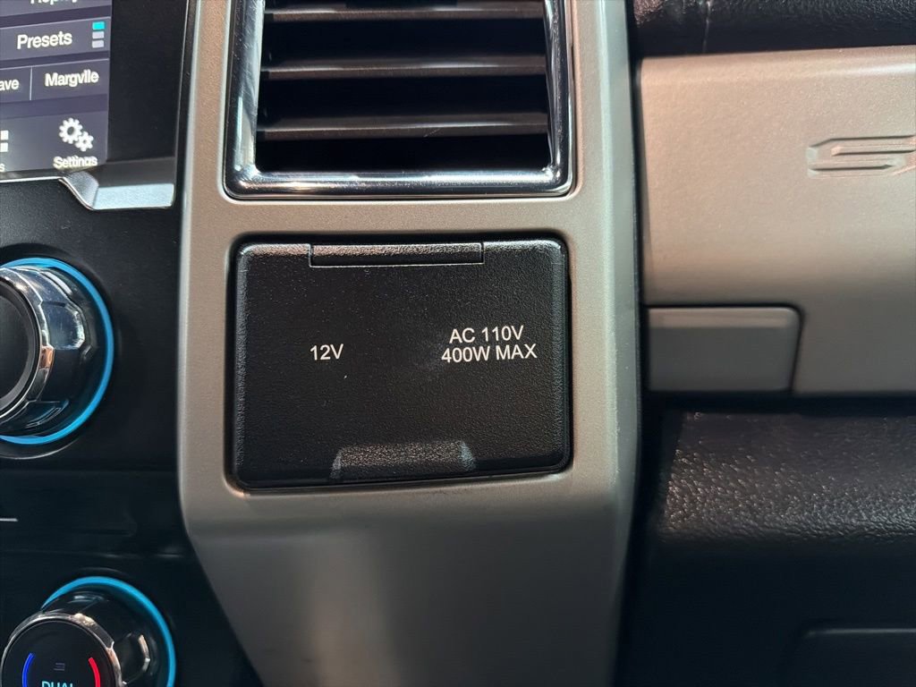 Used 2018 Ford F250 Lariat w/ Chrome Package image 46