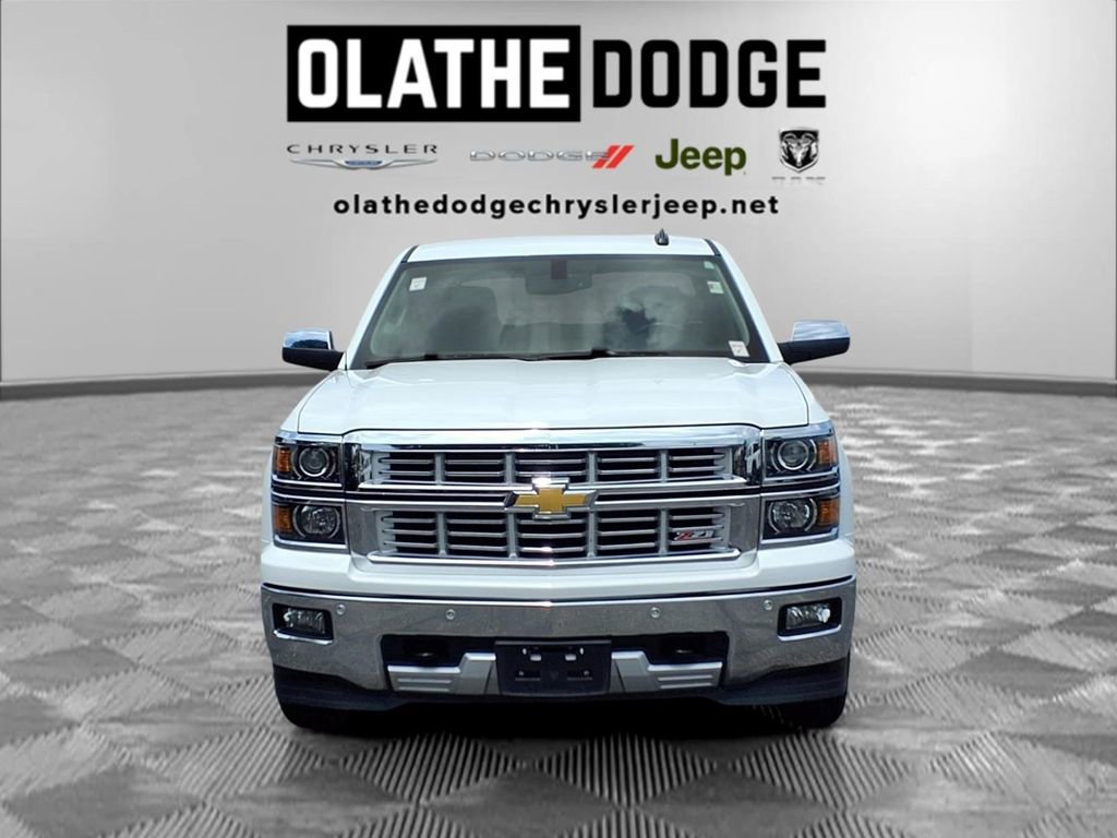 Used 2015 Chevrolet Silverado 1500 LTZ Z71 w/ LTZ Plus Package AWD/4WD image 32