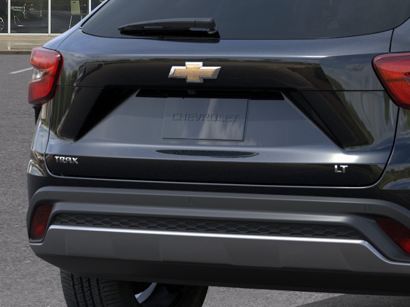 New 2026 Chevrolet Trax LT w/ Driver Confidence Package FWD image 14