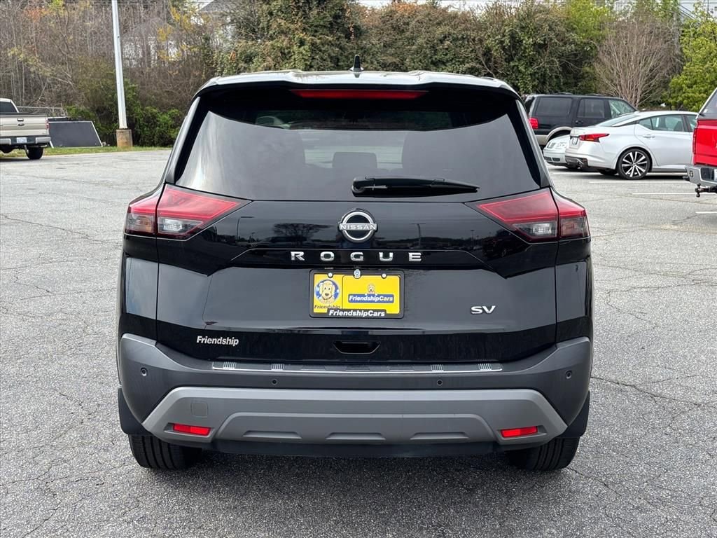 Used 2023 Nissan Rogue SV image 24