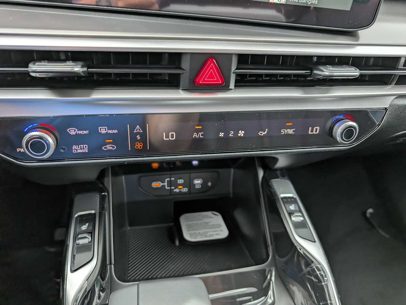 New 2026 Kia Sorento S AWD/4WD image 26