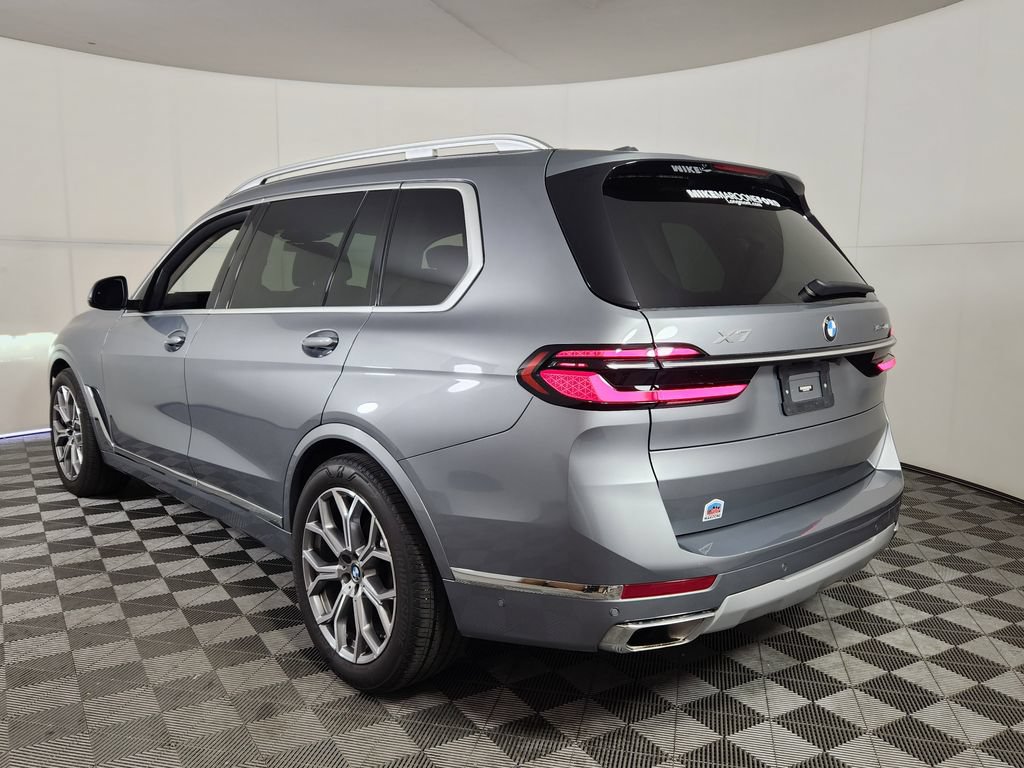 Used 2023 BMW X7 xDrive40i AWD/4WD video 5