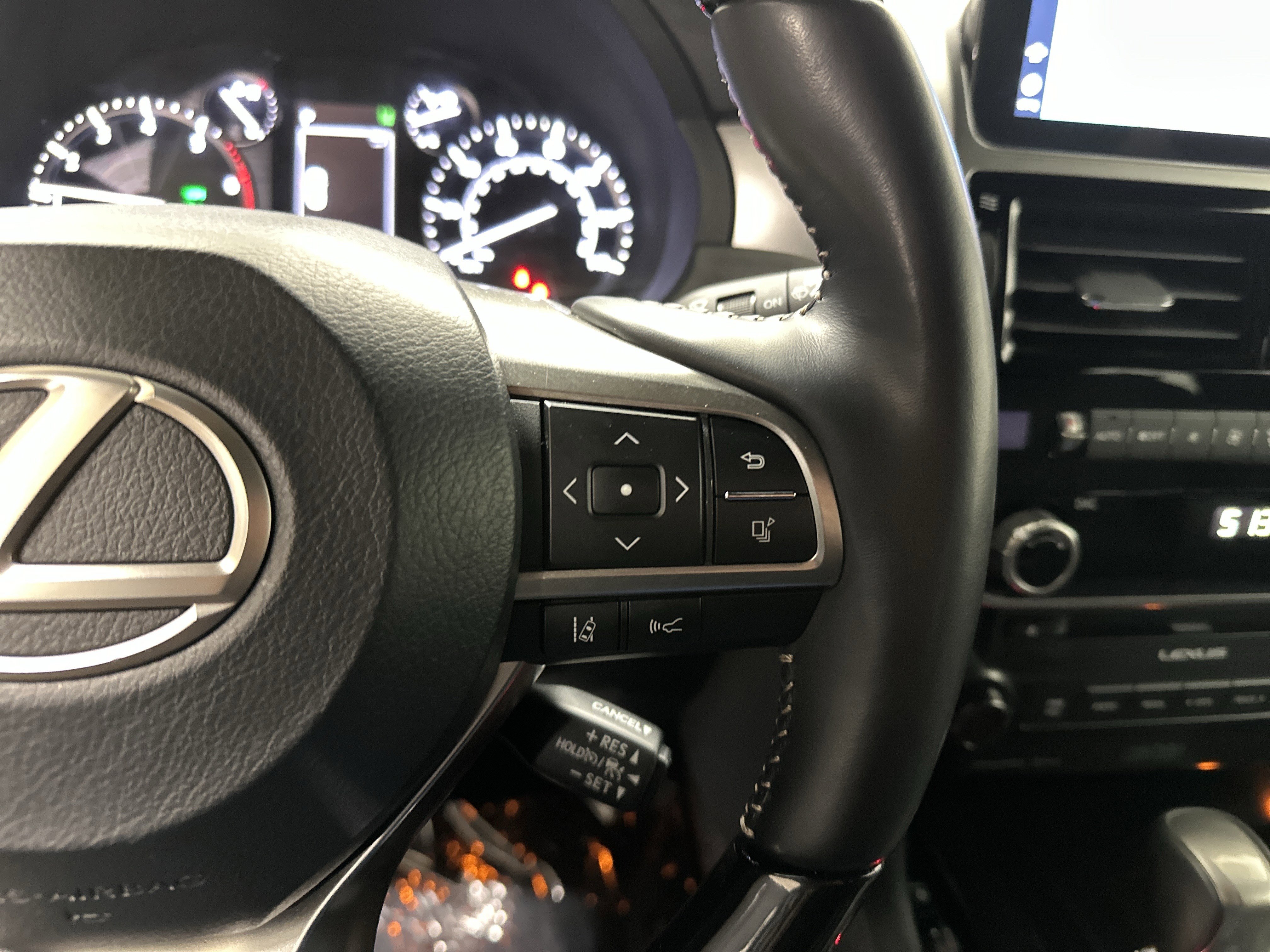 Used 2022 Lexus GX 460 Premium AWD/4WD image 20