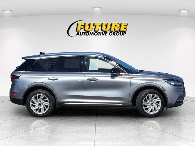 Used 2022 Lincoln Corsair FWD image 3