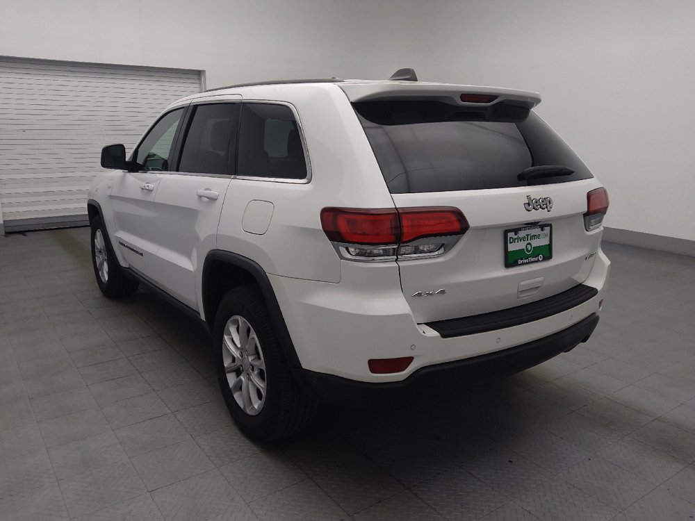 Used 2022 Jeep Grand Cherokee Laredo E AWD/4WD image 5