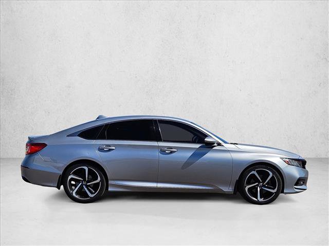 Used 2018 Honda Accord Sport image 4