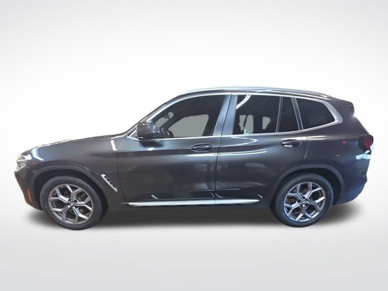 Used 2023 BMW X3 sDrive30i w/ Premium Package RWD image 4