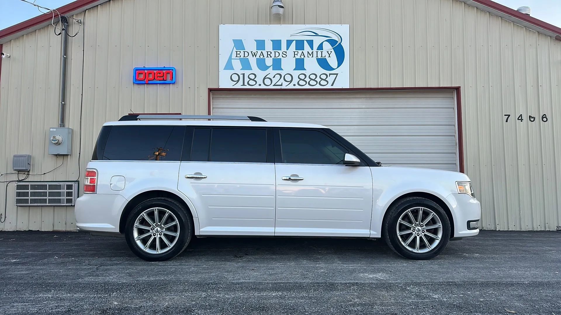 Used 2016 Ford Flex Limited image 21