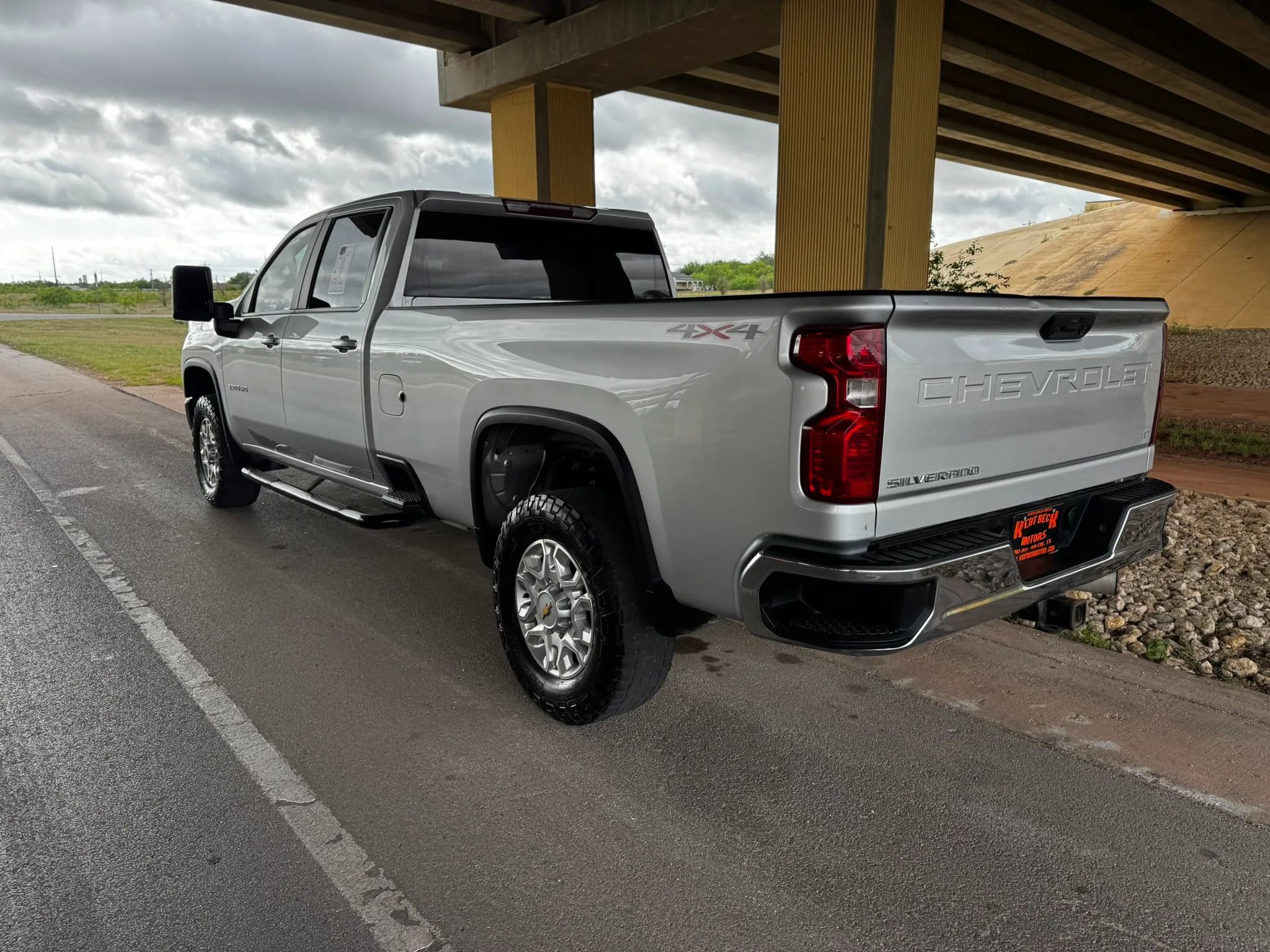 Used 2022 Chevrolet Silverado 3500 LT image 5