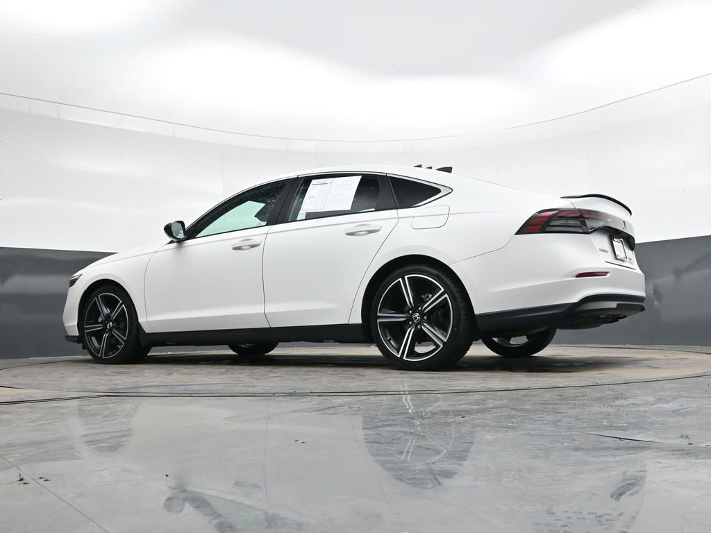 Used 2025 Honda Accord Sport image 37