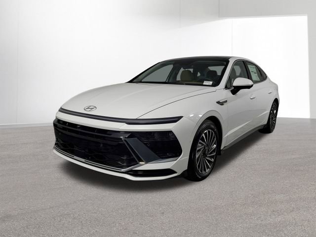 New 2025 Hyundai Sonata Limited image 2
