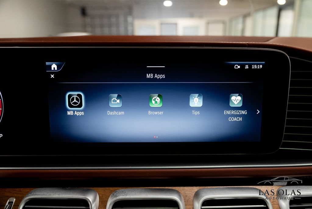Used 2026 Mercedes-Benz Maybach GLS 600 4MATIC image 47