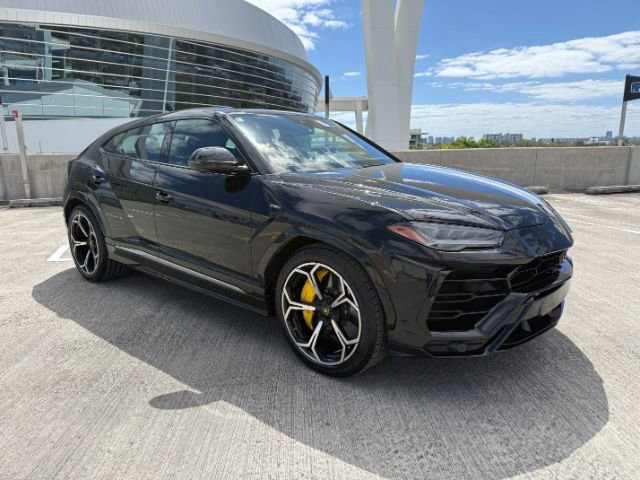 Used 2020 Lamborghini Urus image 9