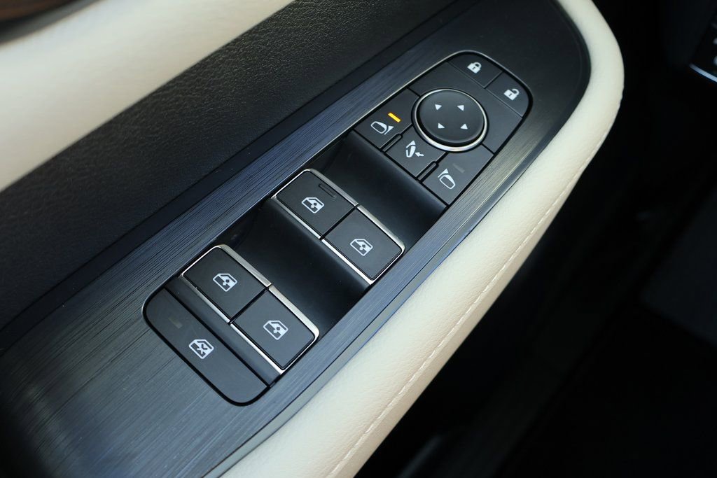 New 2026 Nissan Armada Platinum image 16