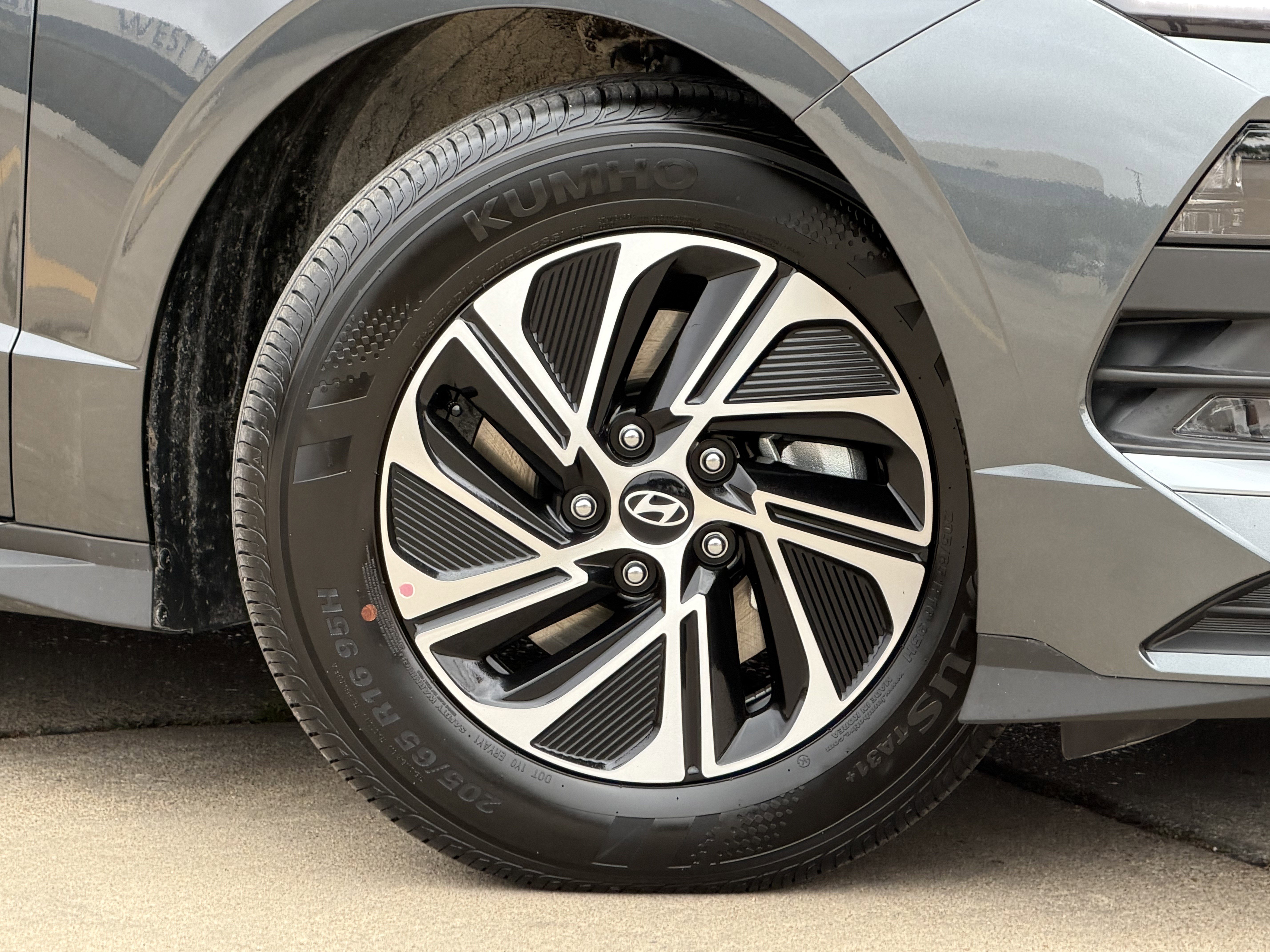 Used 2026 Hyundai Sonata Blue image 3