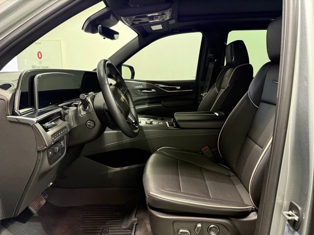 Used 2024 Cadillac Escalade Sport w/ LPO, ONYX Package image 14