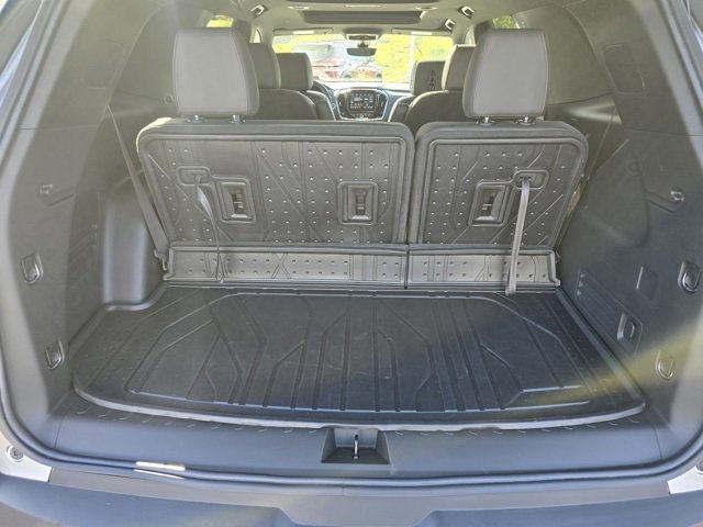 Used 2023 Chevrolet Traverse RS w/ LPO, Floor Liner Package image 22