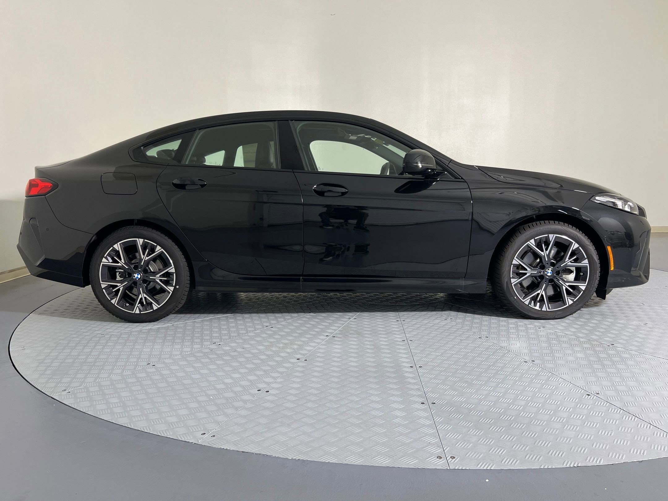 Used 2025 BMW 228i xDrive w/ Premium Package AWD/4WD image 8