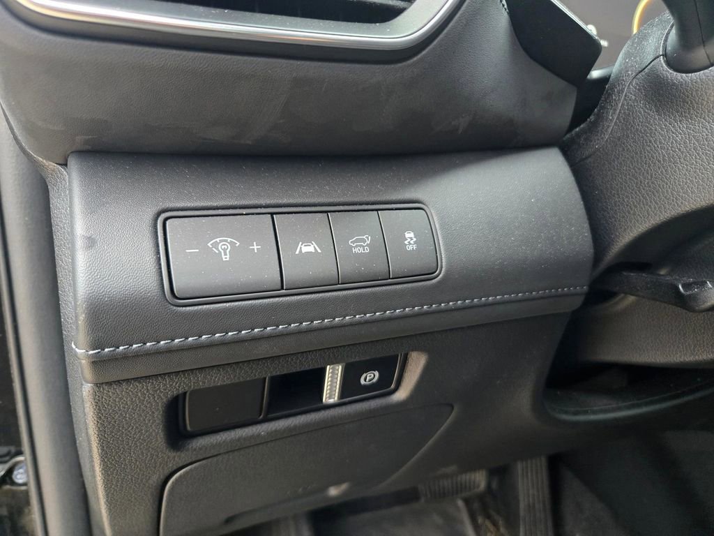 Used 2023 Hyundai Santa Fe Limited image 22