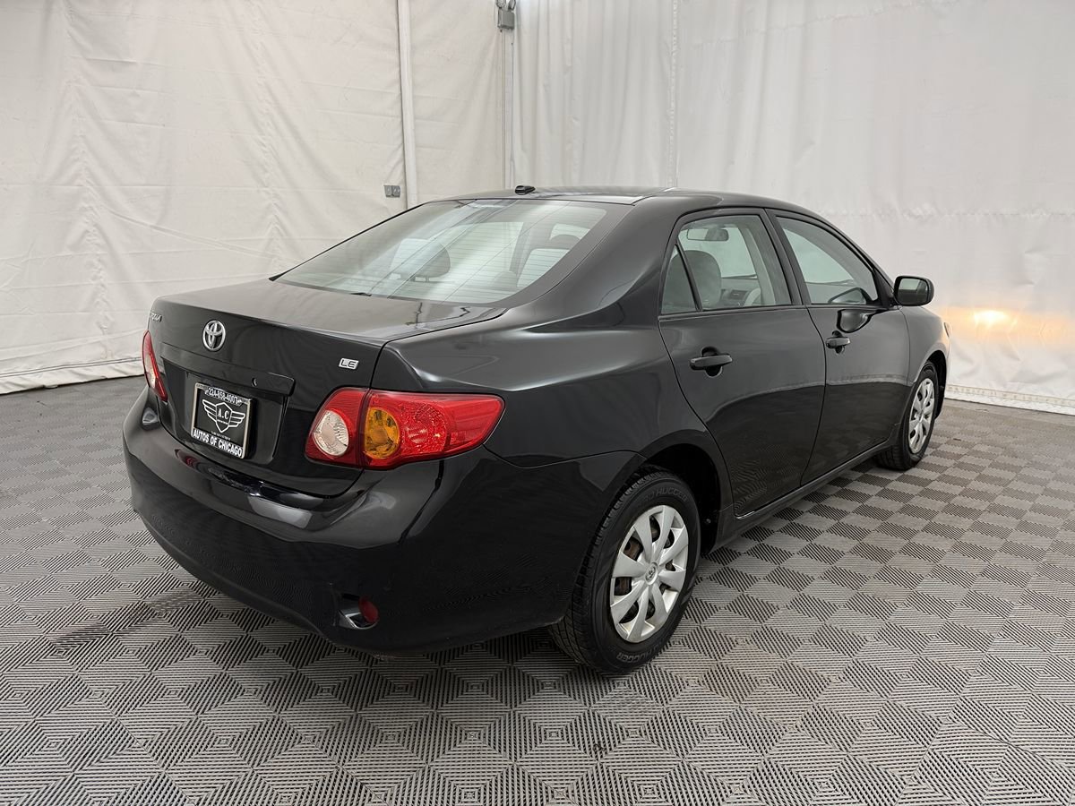 Used 2010 Toyota Corolla LE FWD image 5