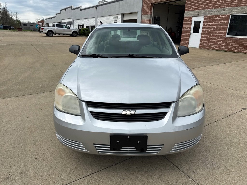 Used 2006 Chevrolet Cobalt LS FWD image 2