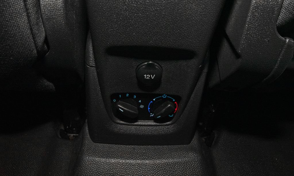 Used 2016 Ford Transit Connect XL FWD image 17