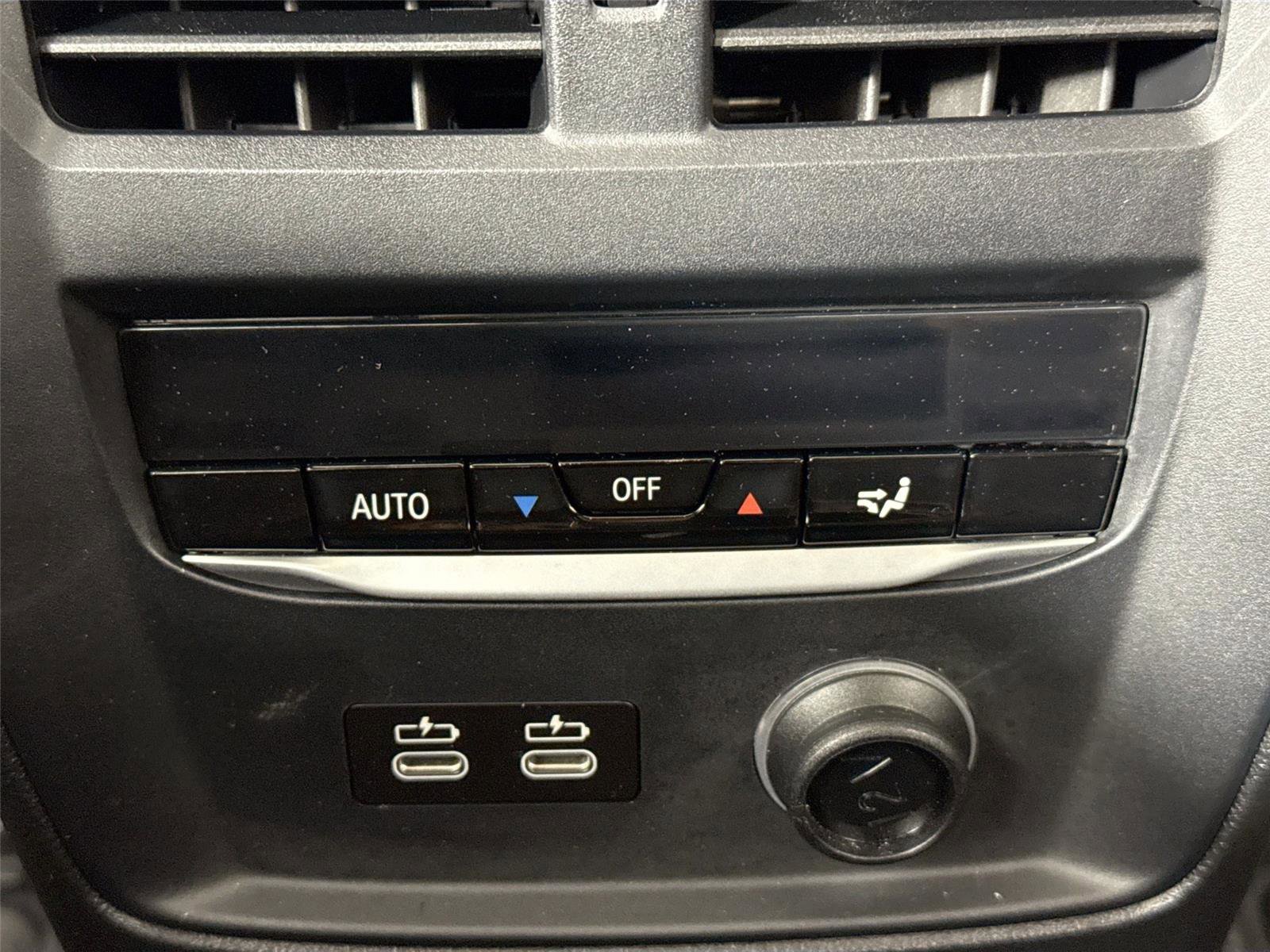 Used 2020 BMW 330i Sedan image 38