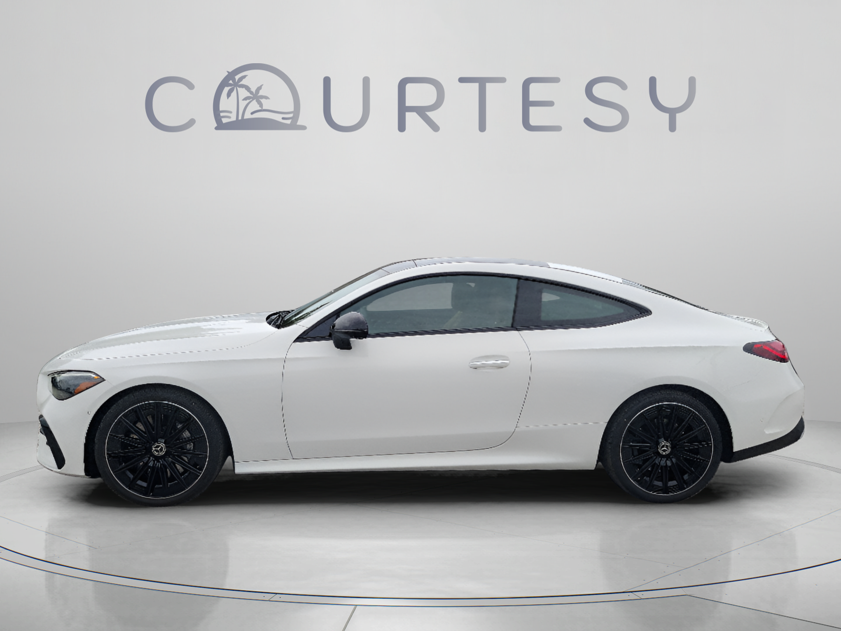 New 2026 Mercedes-Benz CLE 450 4MATIC Coupe image 2