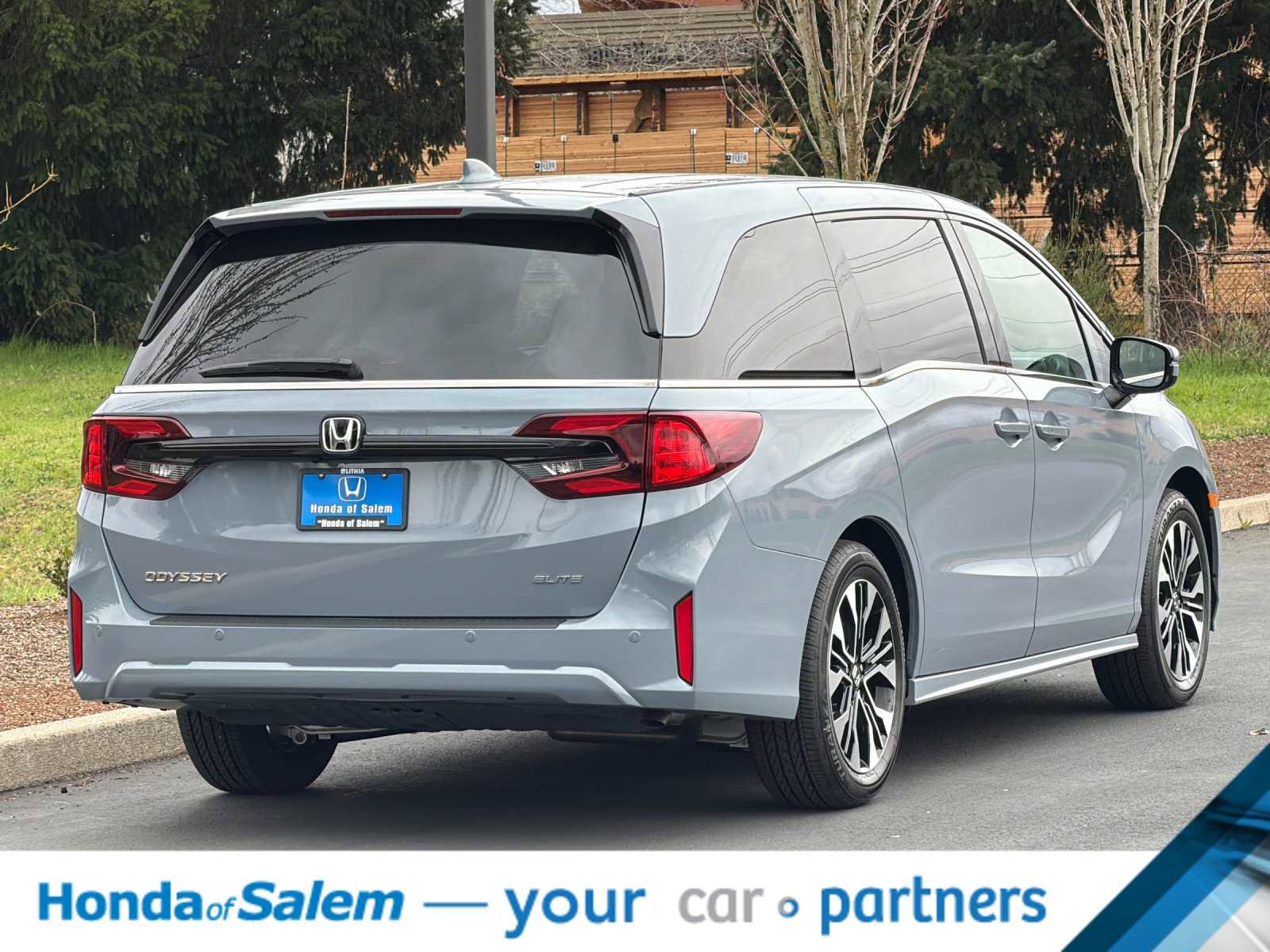 New 2026 Honda Odyssey Elite image 2