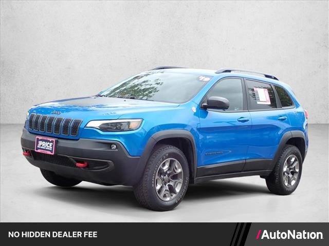 Used 2019 Jeep Cherokee Trailhawk w/ Cold Weather Group AWD/4WD image 1